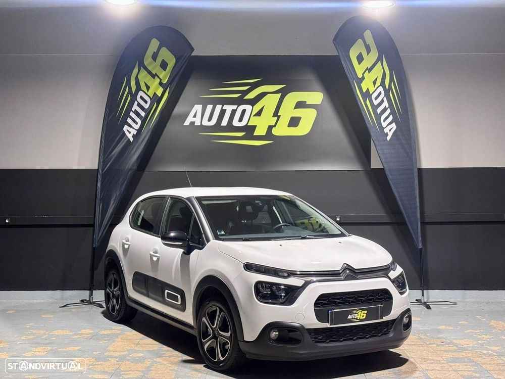 Citroën C3 1.2 PureTech Shine - 1