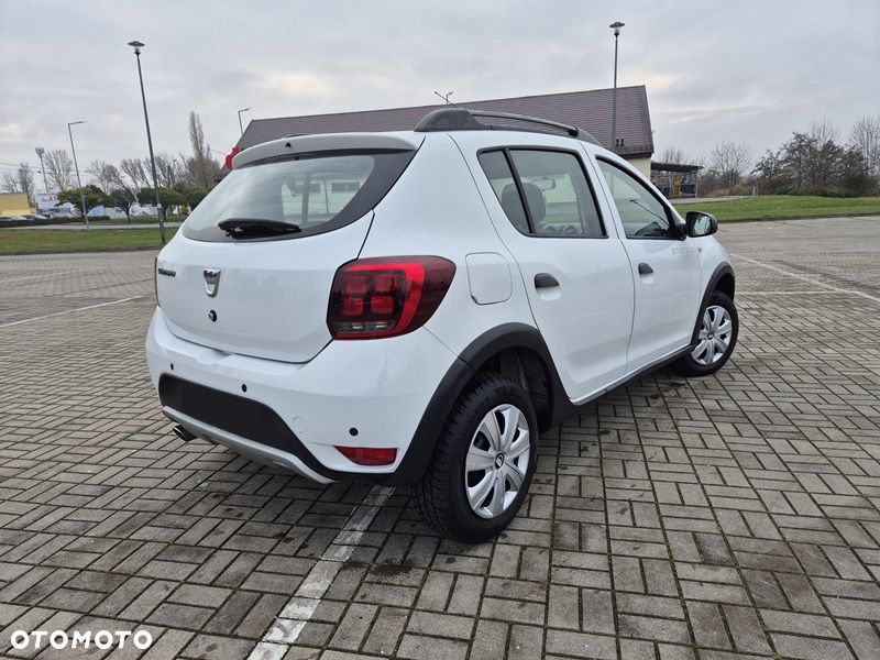 Dacia Sandero Stepway Blue dCi 95 Prestige - 5