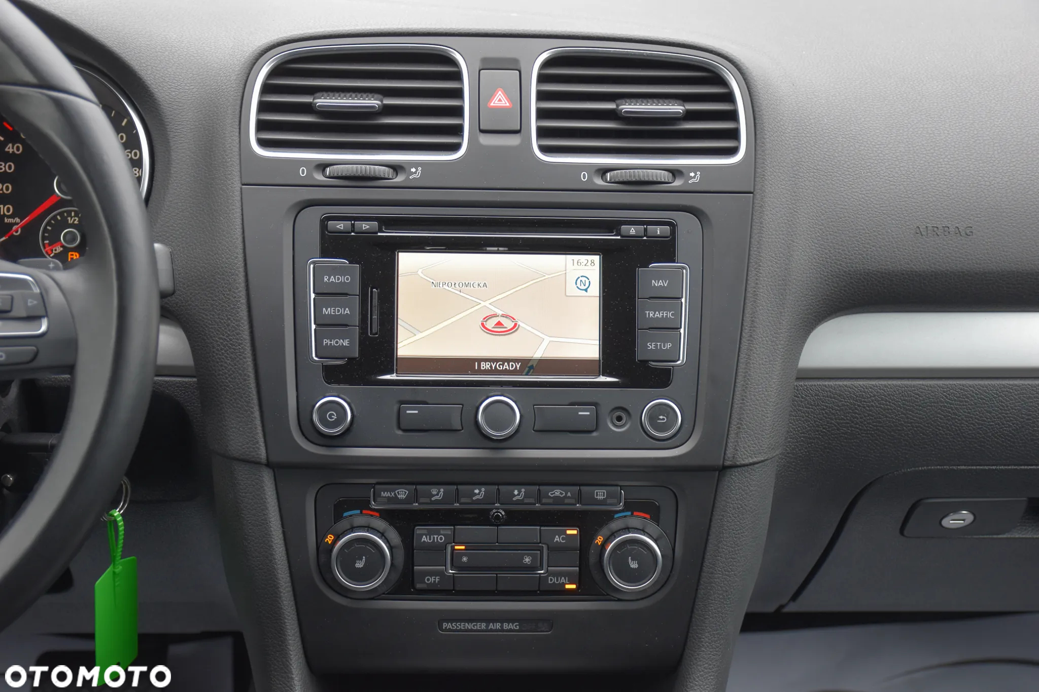 Volkswagen Golf Aktionsmodell 1.8 T DSG Highline - 29