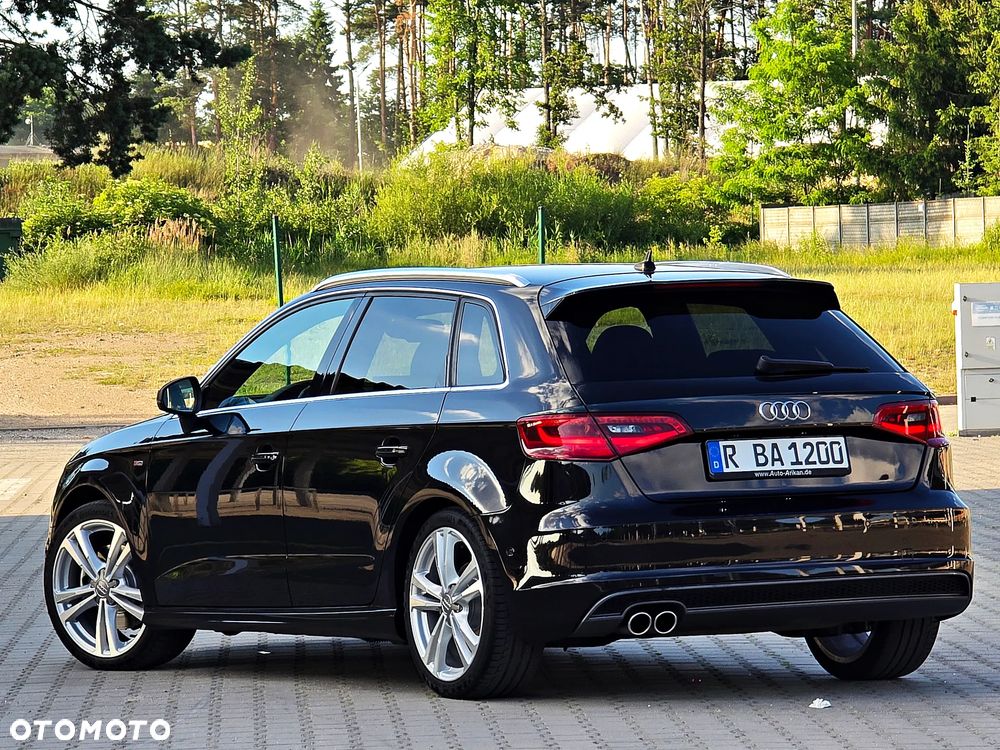 Audi A3 Sportback - 2