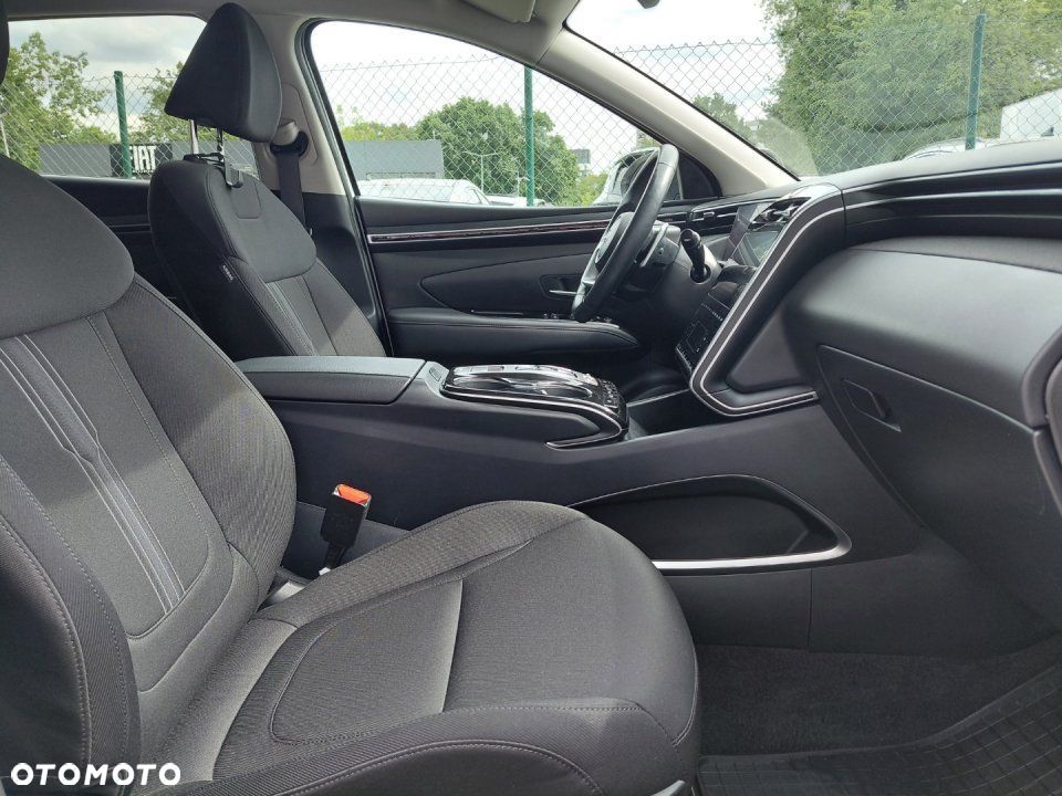 Hyundai Tucson - 32