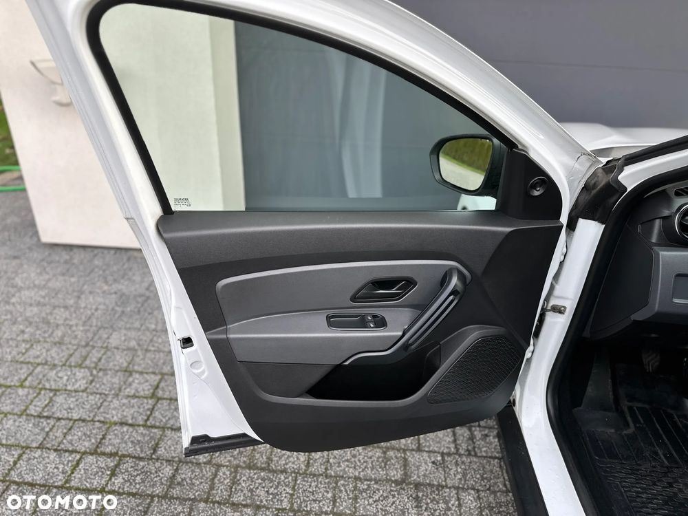 Dacia Duster 1.6 SCe Laureate 4x4 S&S - 14