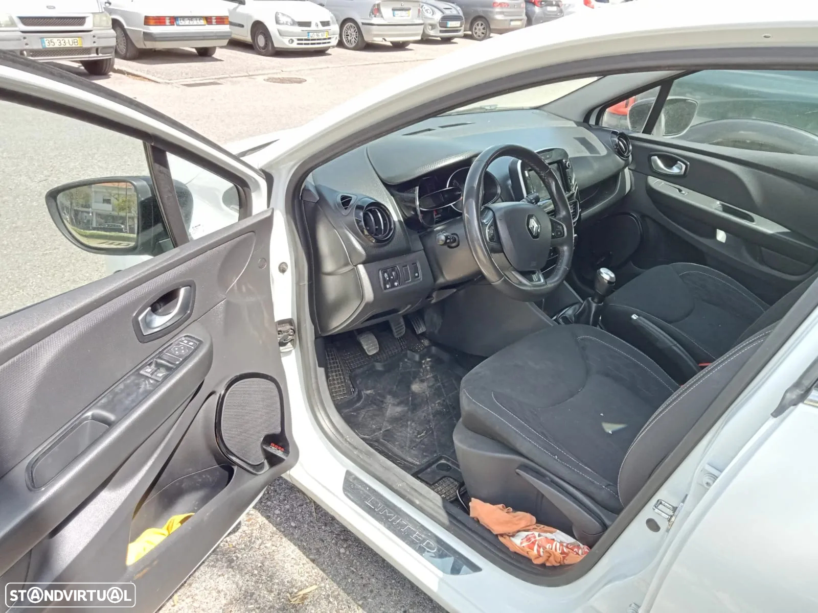 Renault Clio 1.5 dCi Limited - 5