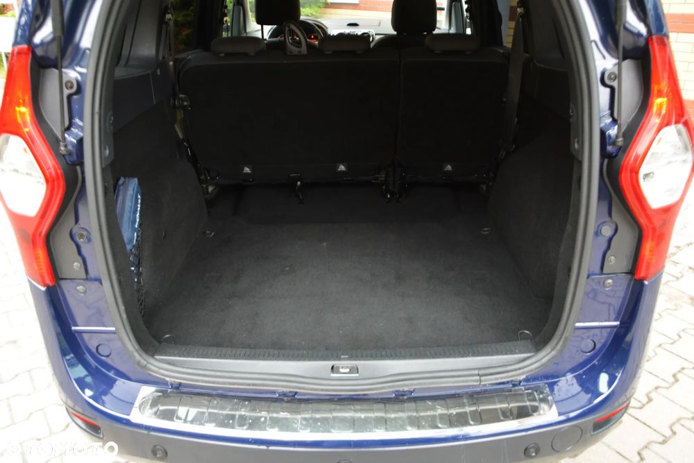 Dacia Lodgy 1.6 MPI 85 Laureate - 16