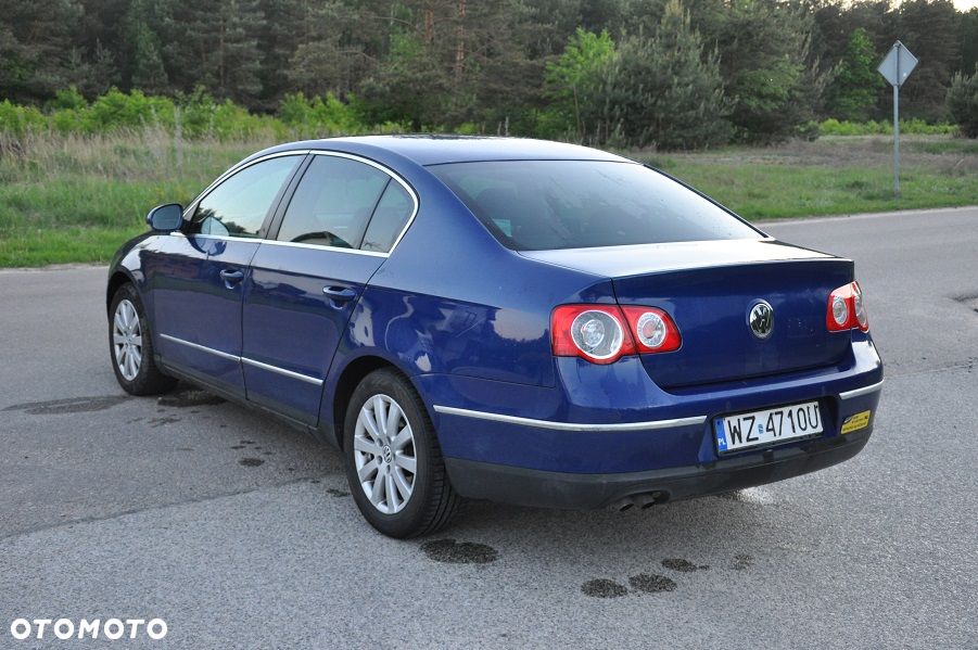 Volkswagen Passat 1.9 TDI Comfortline - 5