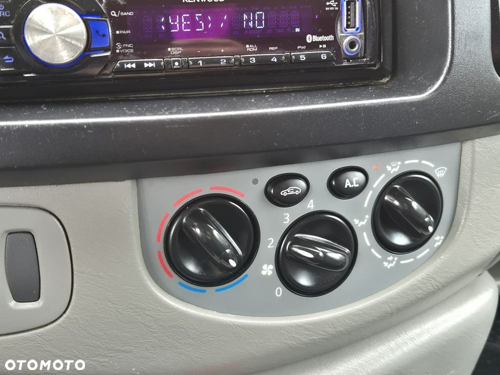 Renault Trafic - 18