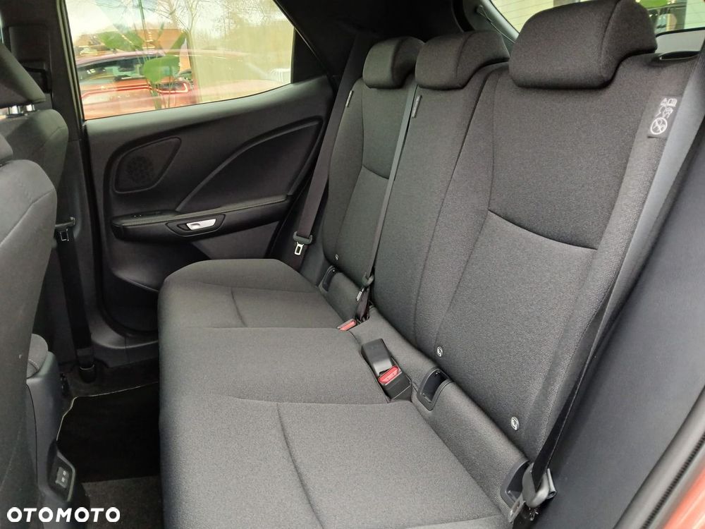 Lexus LBX 1.5 Hybrid - 7