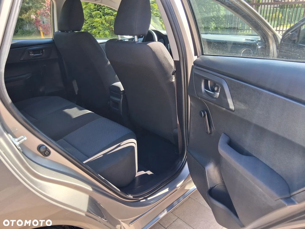 Toyota Auris 1.33 Dual-VVT-i Comfort - 13