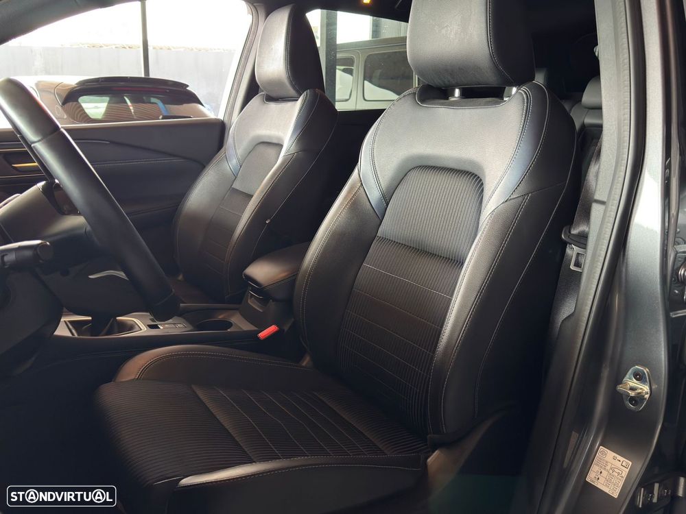 Nissan Qashqai 1.3 DIG-T Tekna SKY - 22