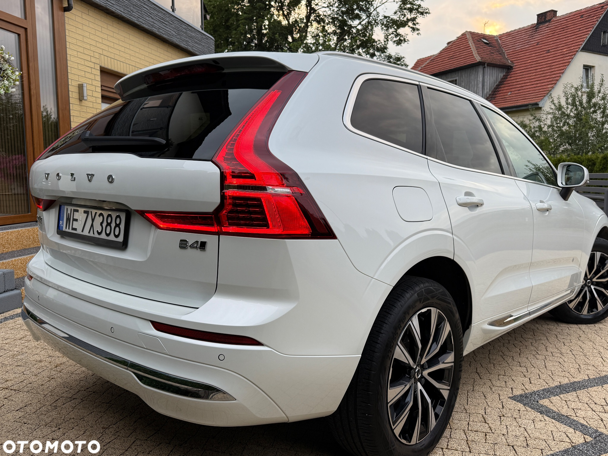 Volvo XC 60 - 4