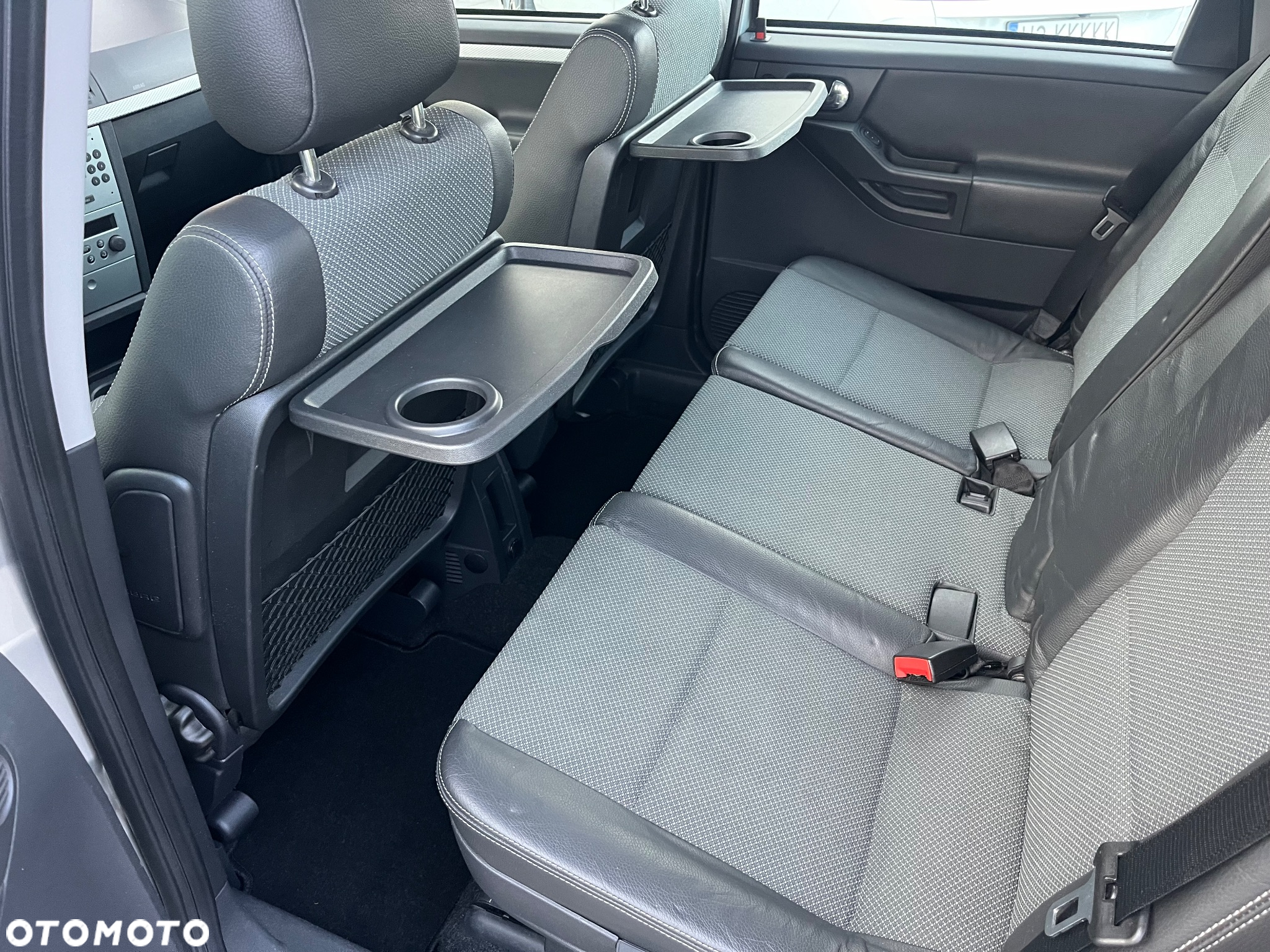 Opel Meriva 1.6 16V Cosmo - 11