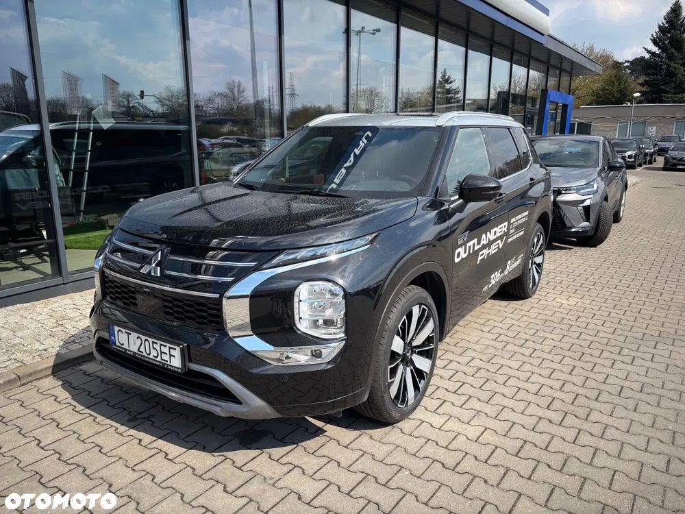 Mitsubishi Outlander Instyle Plus - 2
