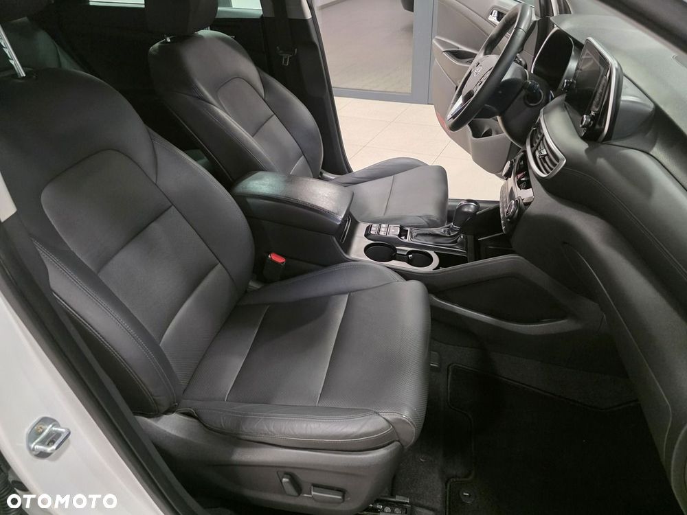 Hyundai Tucson 2.0 CRDi 48V Premium 4WD - 25