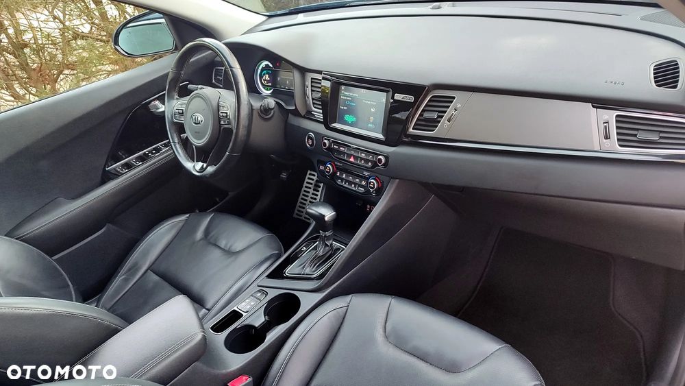 Kia Niro - 30