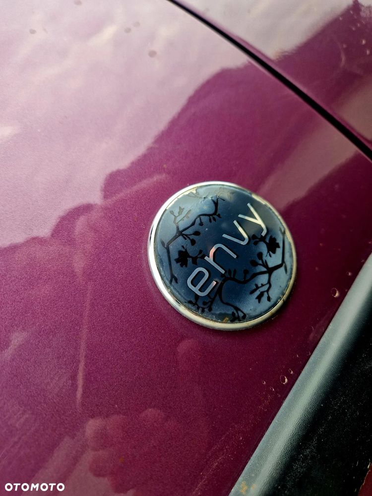 Peugeot 107 (70) 68 envy - 19