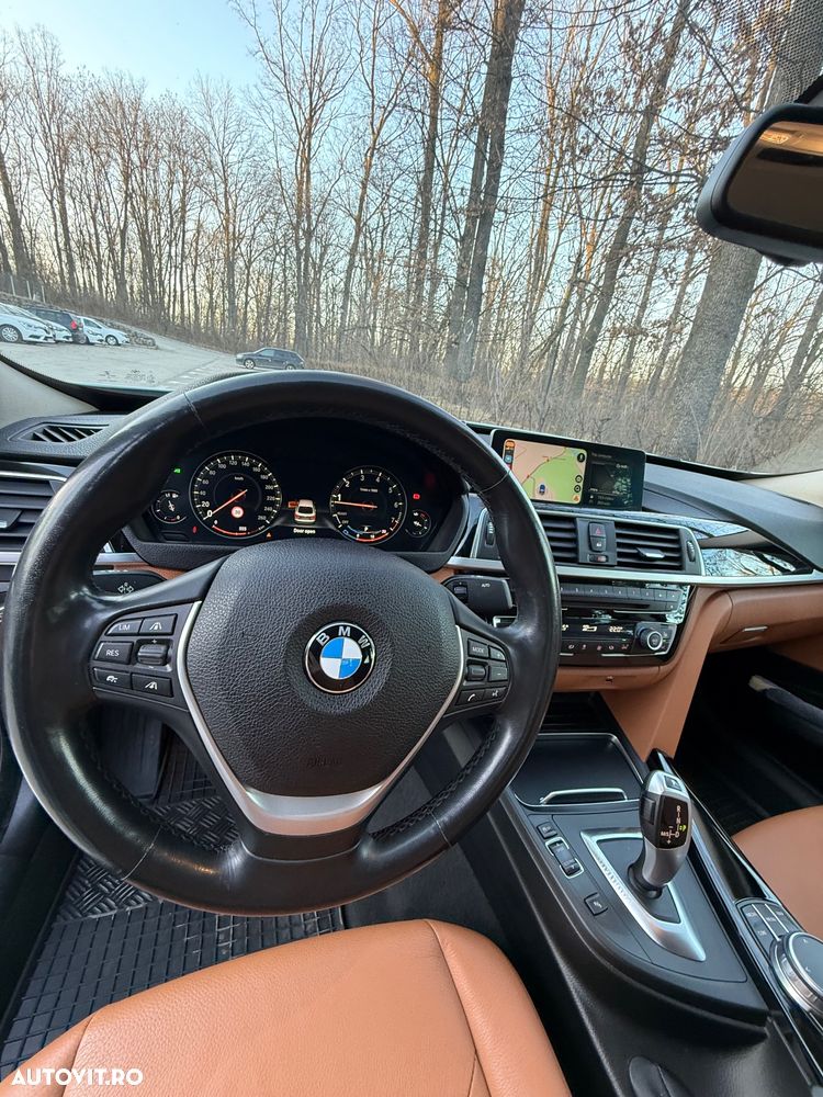 BMW Seria 3 320i xDrive AT - 13