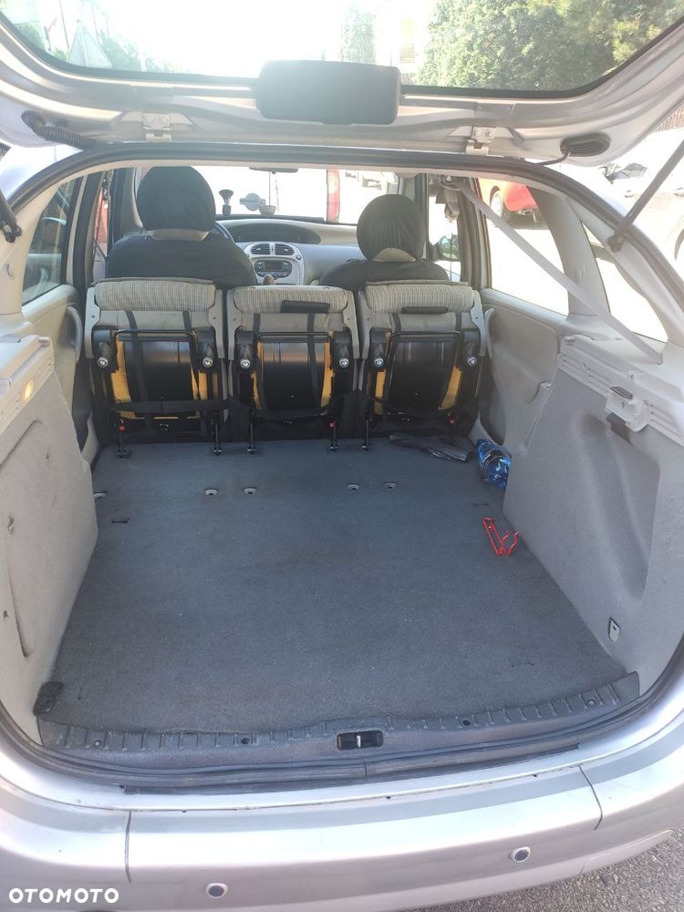 Citroën Xsara Picasso 1.6 HDI Impress - 16