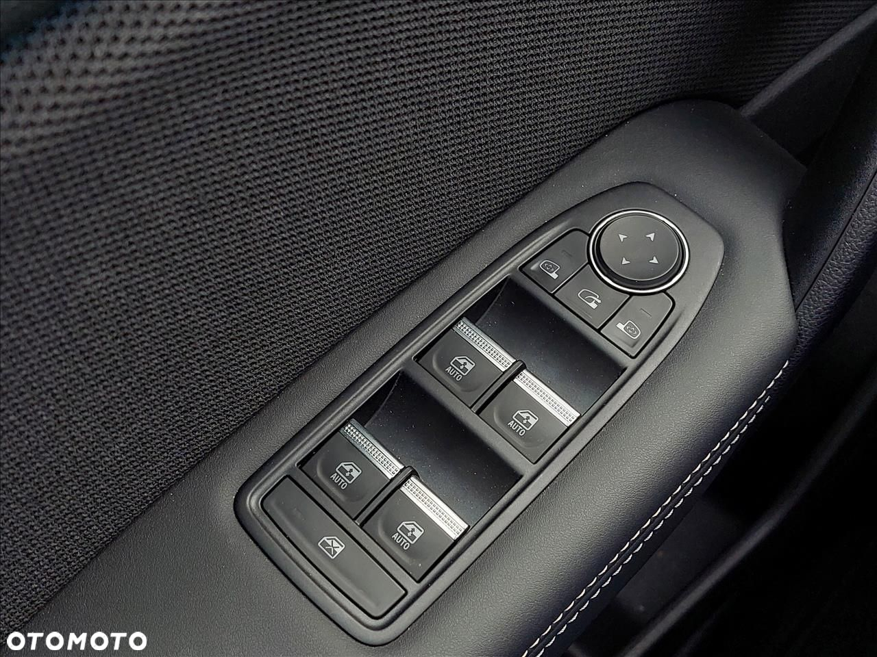 Renault Symbioz - 11
