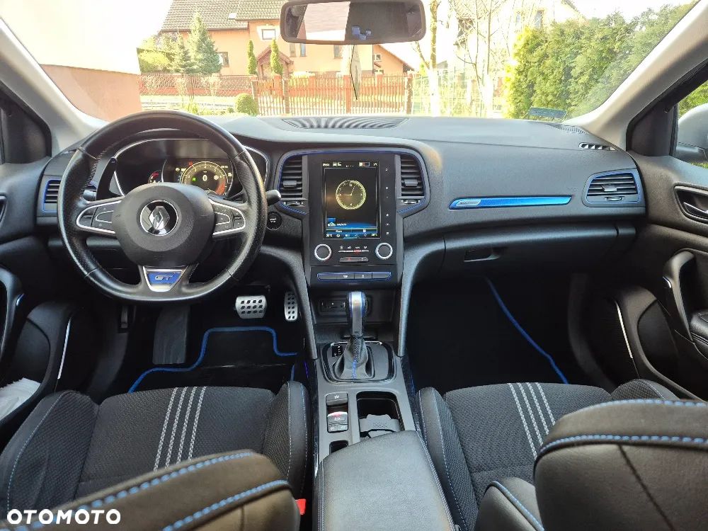 Renault Megane ENERGY TCe 205 EDC GT - 10