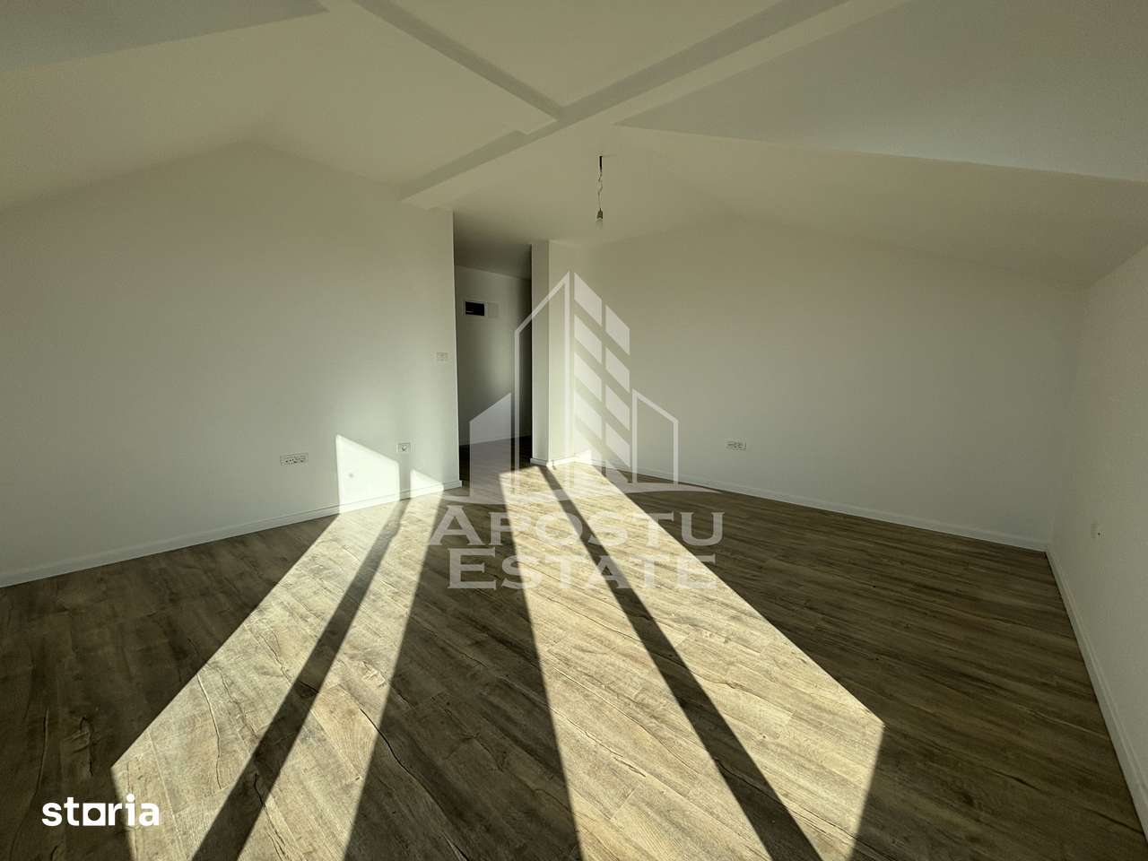 Apartament de vanzare cu 2 camere, decomandat, Ciarda Rosie, Timisoara — fotografia 1