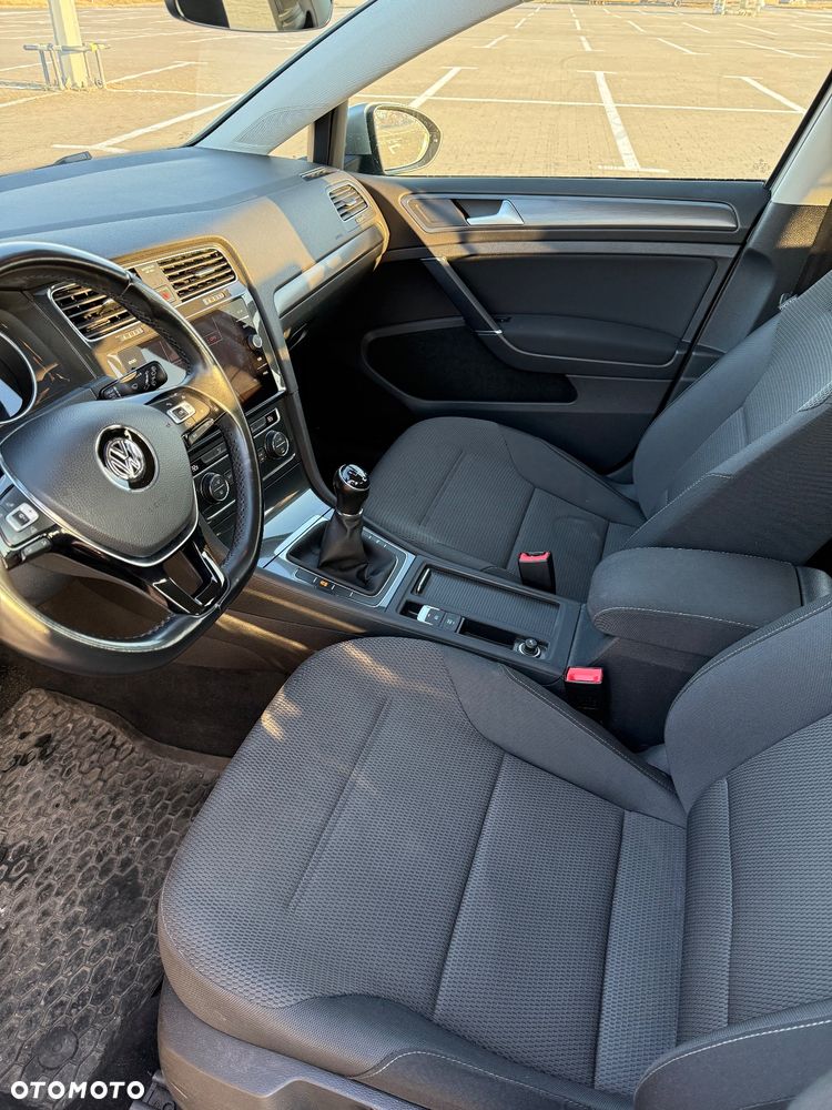 Volkswagen Golf 1.4 TSI BMT Comfortline - 18