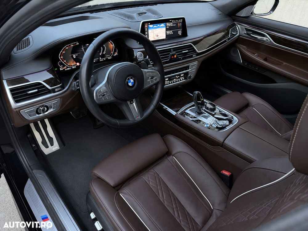 BMW Seria 7 740Ld xDrive MHEV - 17
