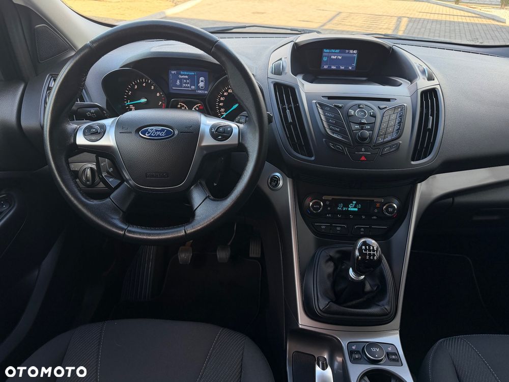 Ford Kuga 1.5 EcoBoost 2x4 Trend - 30