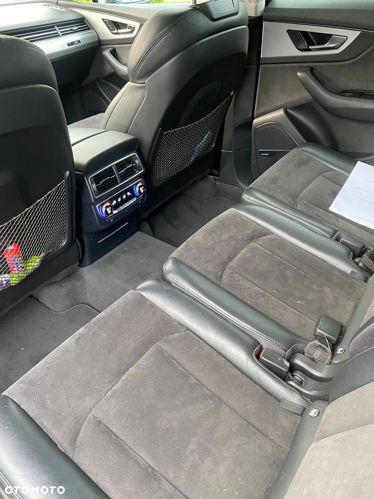 Audi Q7 - 15