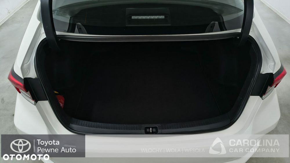 Toyota Corolla 1.8 Hybrid Comfort - 18