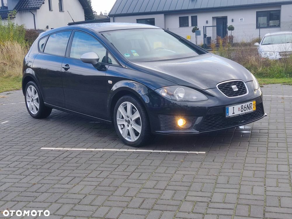 Seat Leon 2.0 TDI DPF FR Black Matt Edition - 17