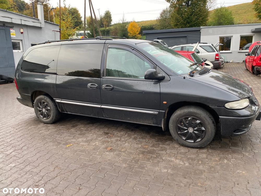 Chrysler Voyager 2,5D NA CZĘŚCI - 3