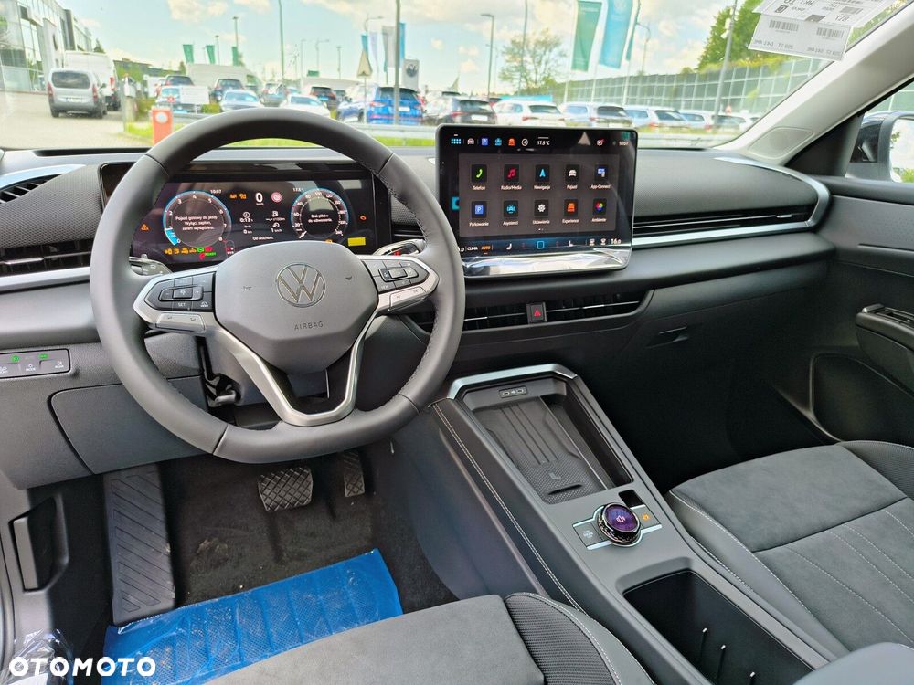 Volkswagen T-Roc 1.5 eTSI Style DSG - 11