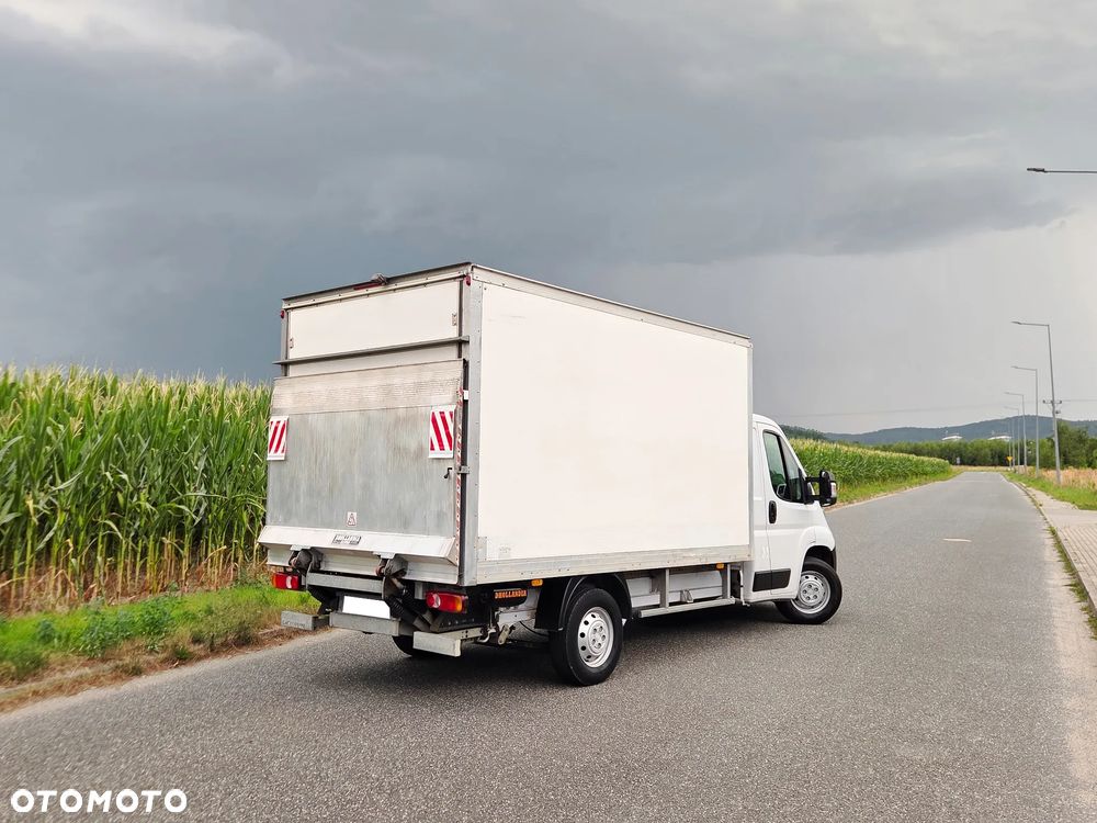 Fiat DUCATO 2.3 MultiJet 130 PS 2019 KONTENER WIDNA DHOLLANDIA MOŻLIWY KREDYT LEASING - 5