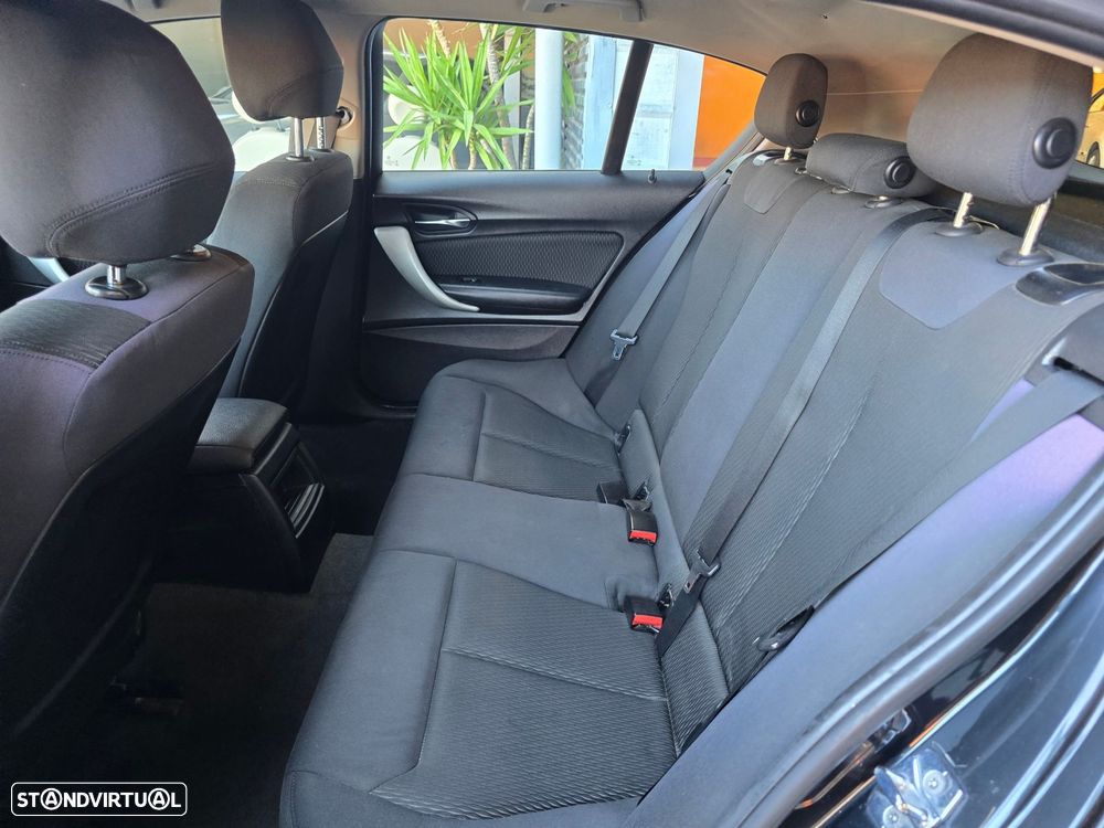 BMW 116 d EfficientDynamics - 14