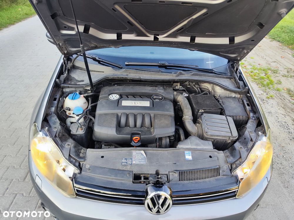 Volkswagen Golf - 11
