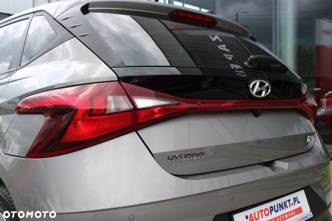 Hyundai i20 - 12