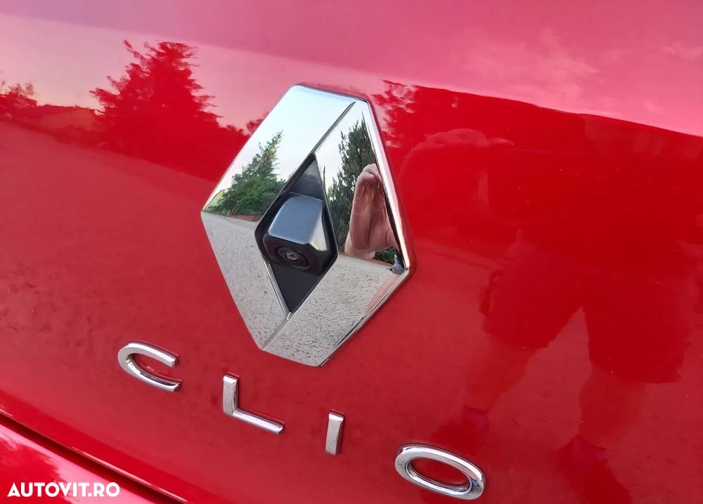 Renault Clio - 9