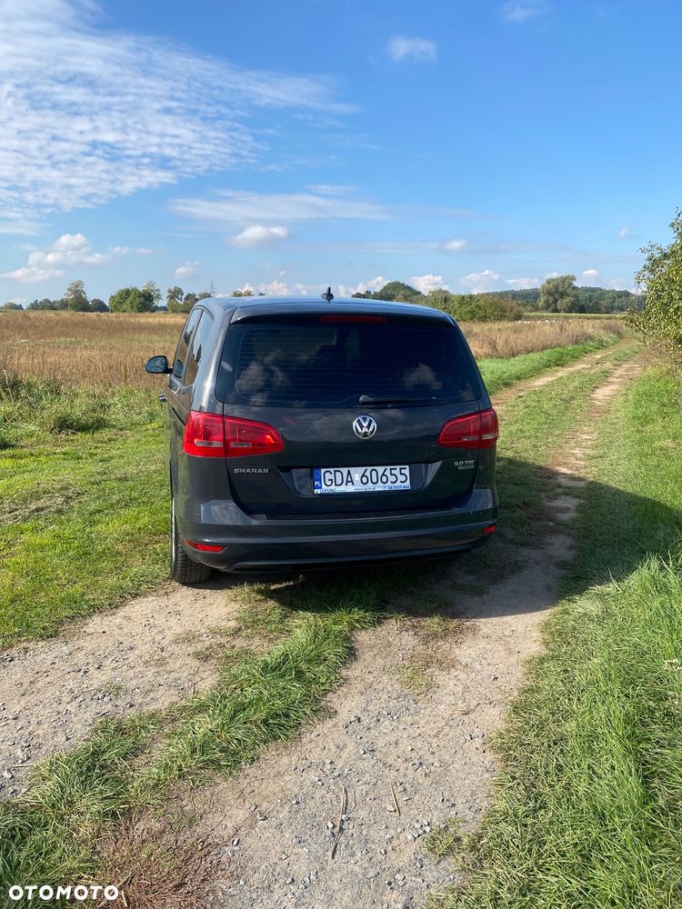 Volkswagen Sharan 2.0 TDI Comfortline - 8