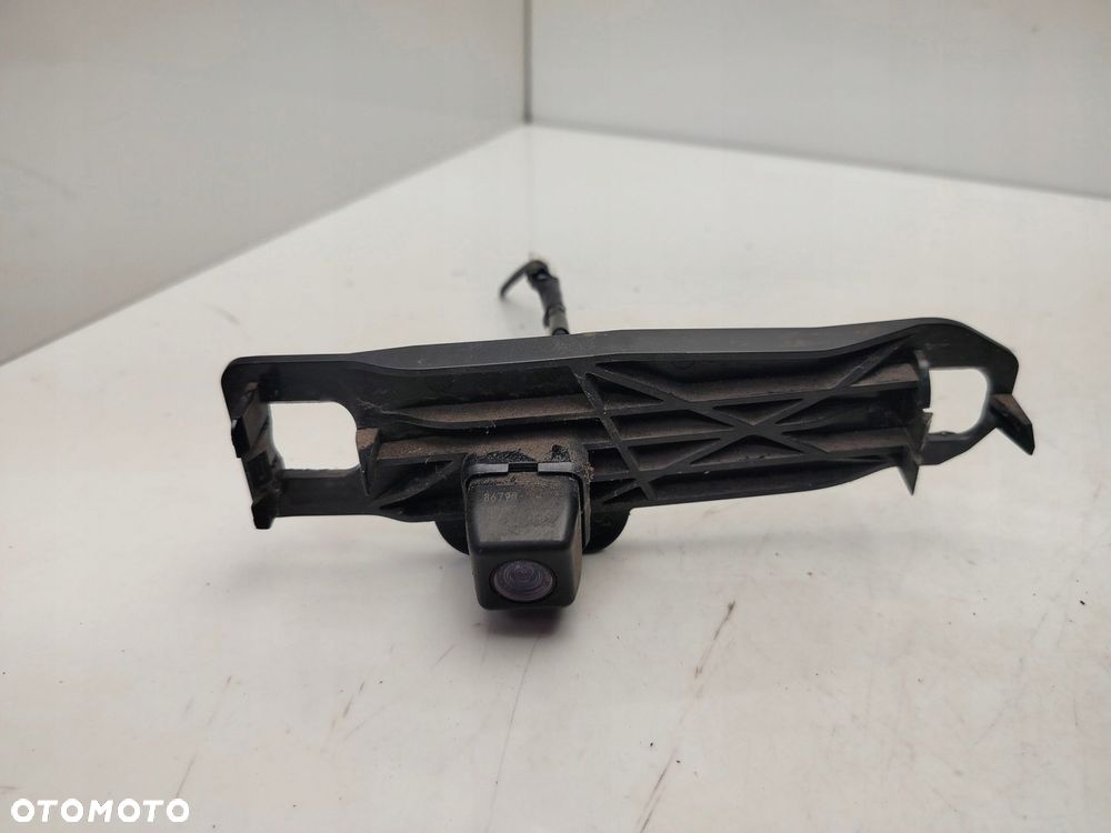 toyota verso lift 13r- kamera cofania - 1