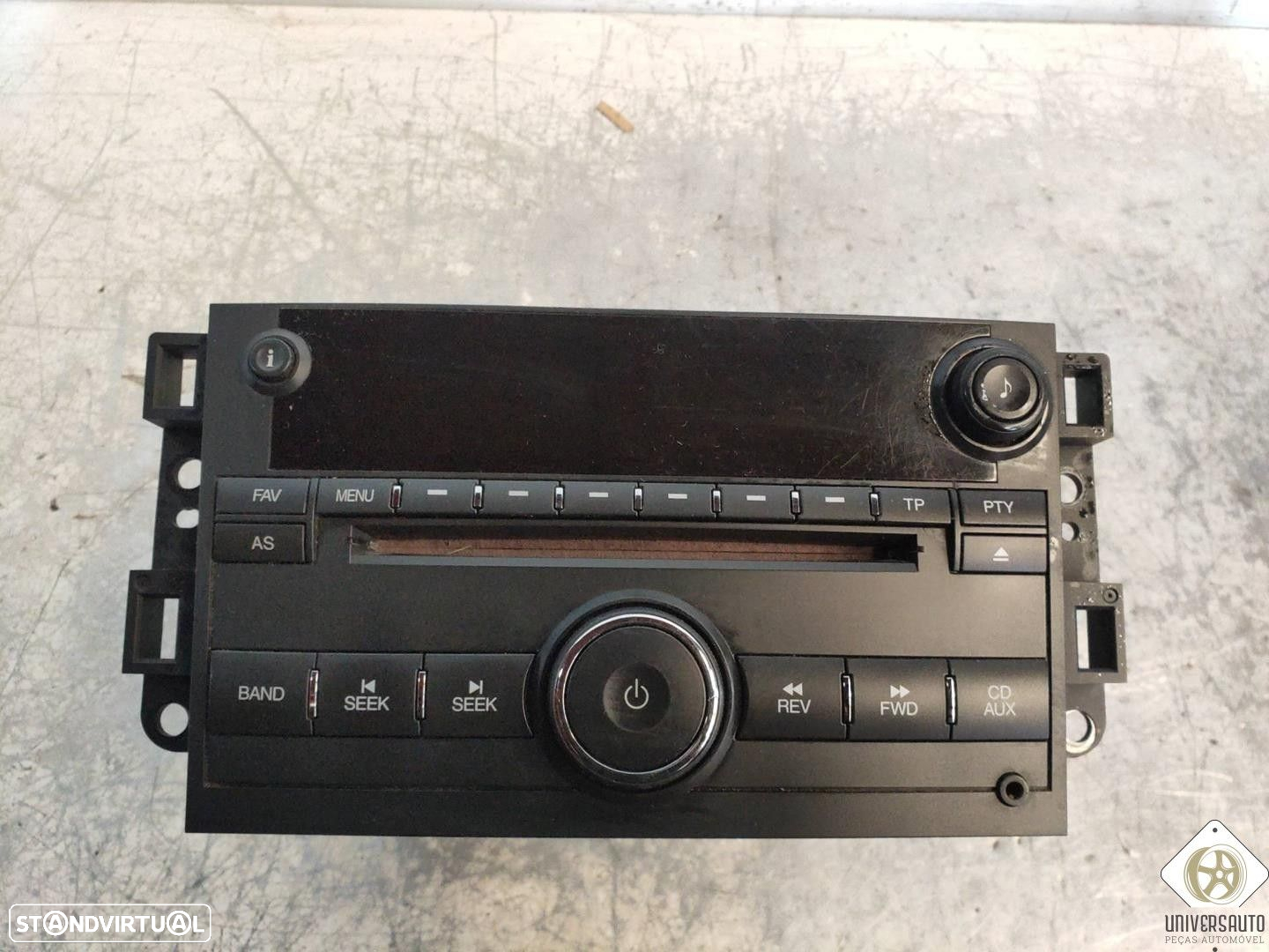 SISTEMA AUDIO / RADIO CD CHEVROLET AVEO / KALOS SEDAN 2006 - 3