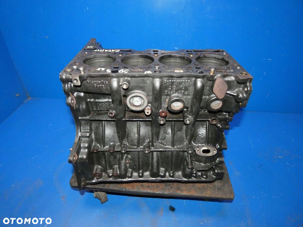 MERCEDES C KLASA W205 GLC W253 E W213 2.2 CDI BLOK SILNIKA 651.921 - 3