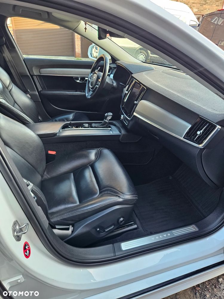 Volvo S90 D4 Inscription - 11