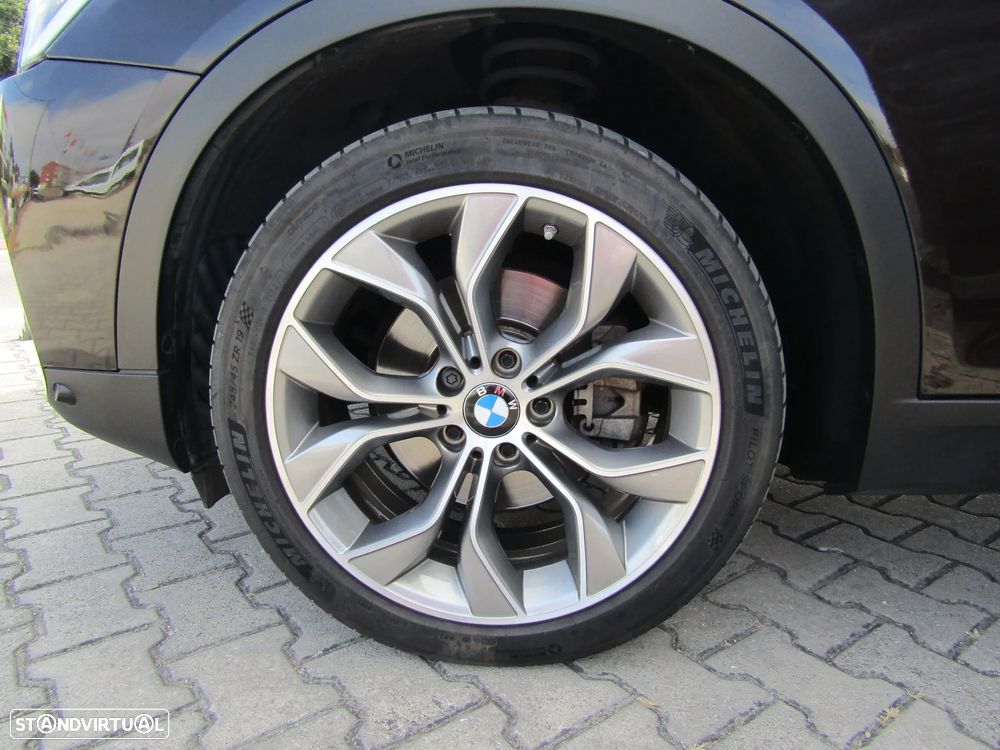 BMW X4 20 d xDrive XLine Auto - 4