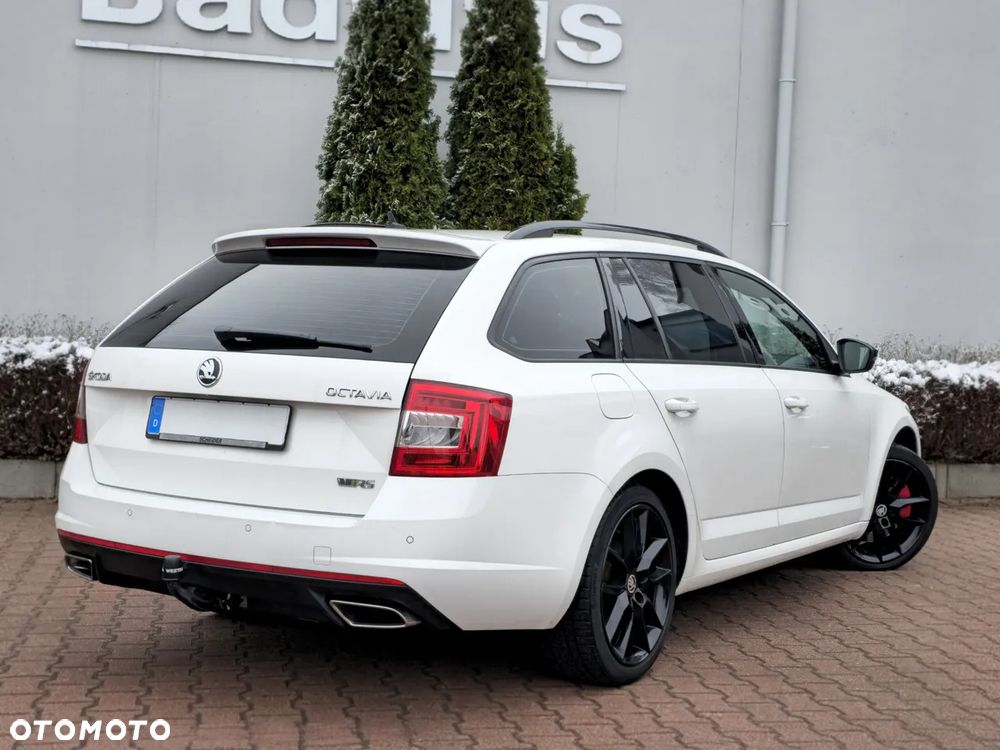 Skoda Octavia 2.0 TDI RS DSG - 7
