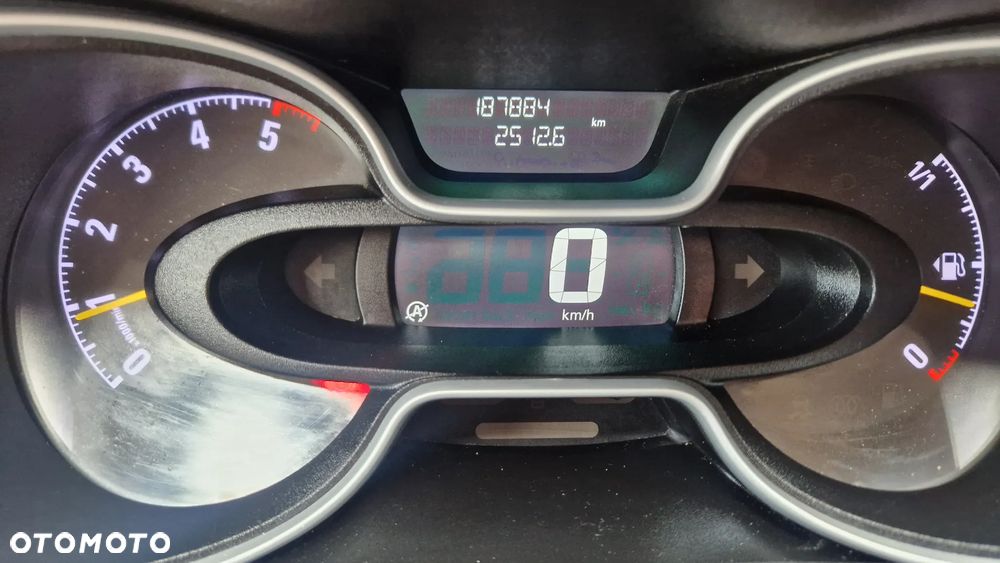 Opel VIVARO BITURBO 1.6 CDTI 145 KM kamera cofania - 11