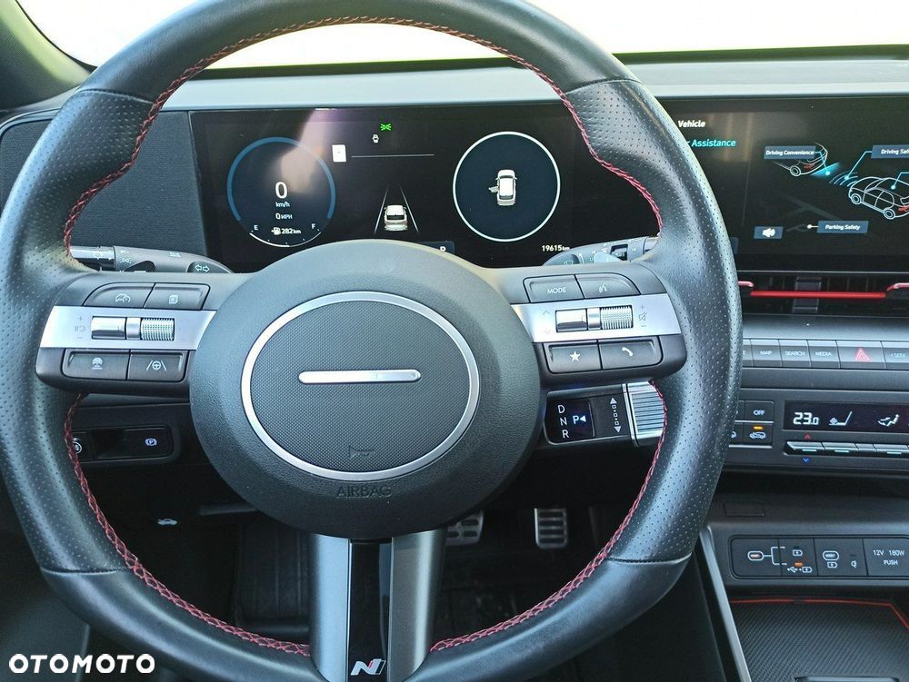 Hyundai Kona - 16