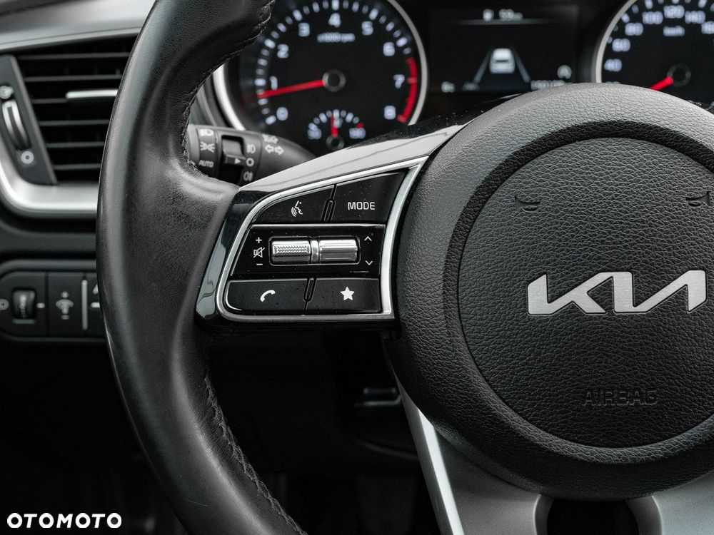 Kia Ceed 1.5 T-GDI M - 15