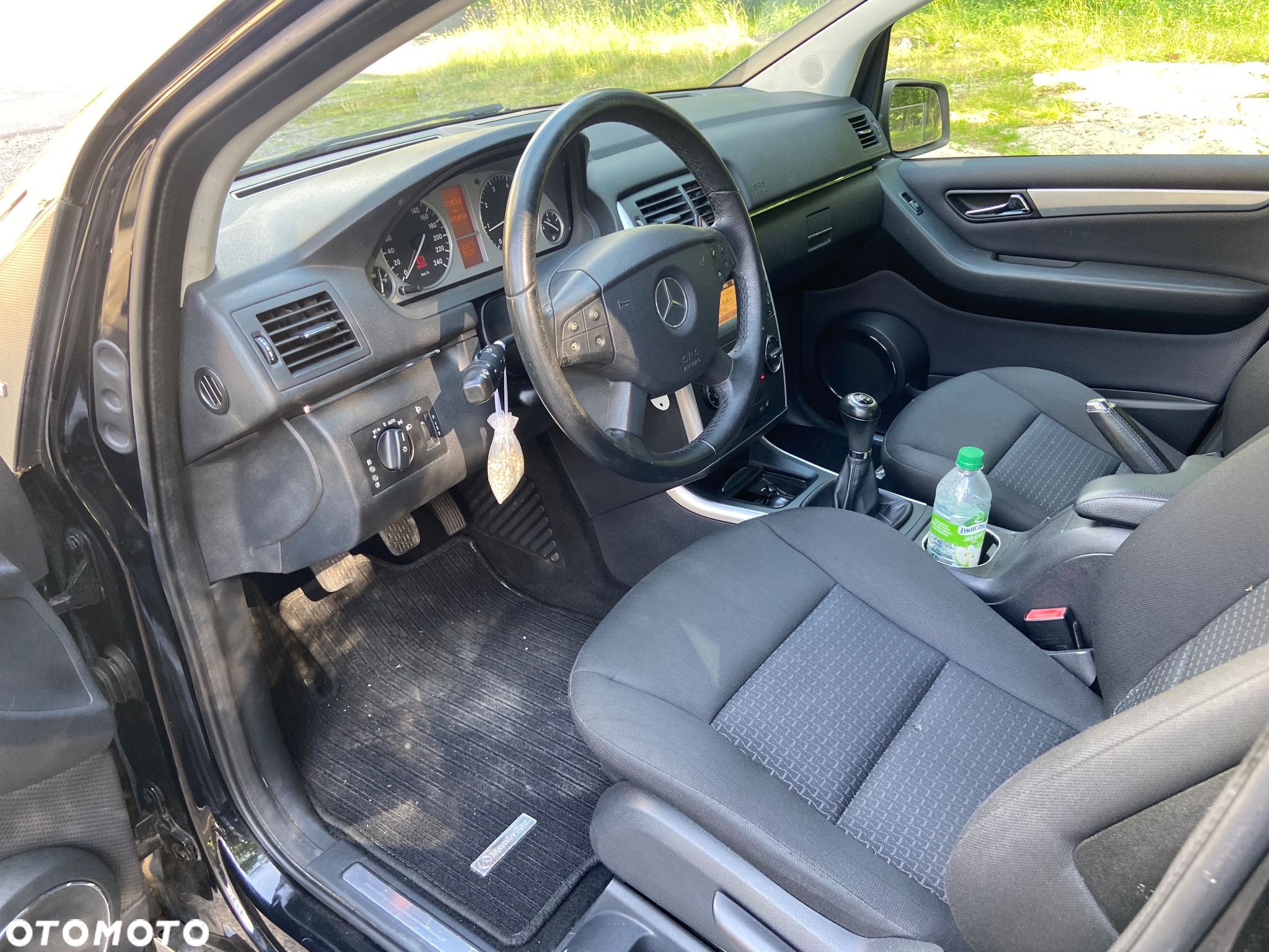 Mercedes-Benz Klasa B 160 BlueEffICIENCY - 20