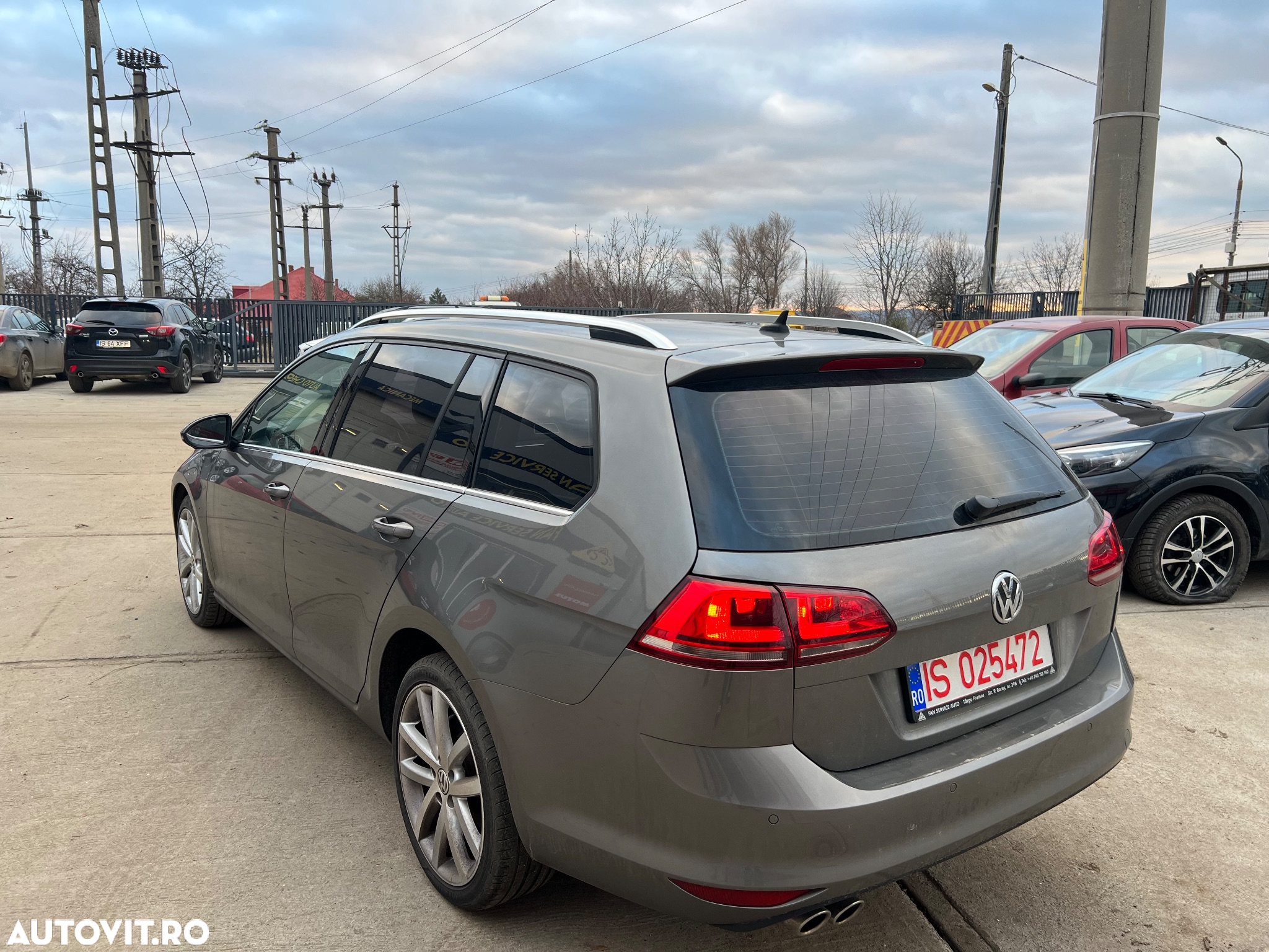 Volkswagen Golf 2.0 BlueTDI Comfortline - 5