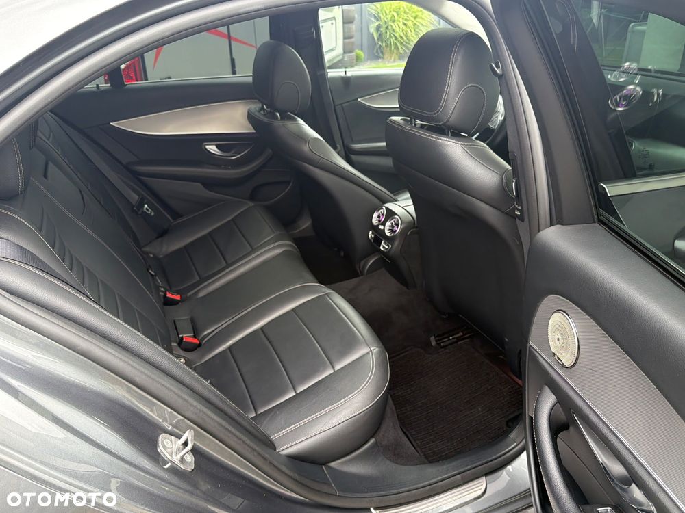 Mercedes-Benz Klasa E 350 d 9G-TRONIC Exclusive - 27
